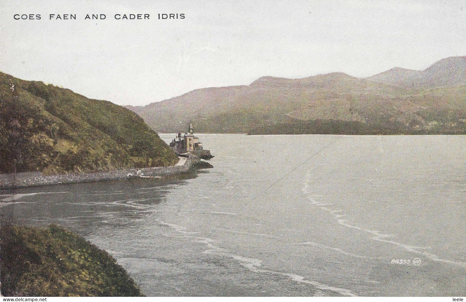 E12. Vintage Valesque Postcard. Coes Faen And Cader Idris - Merionethshire