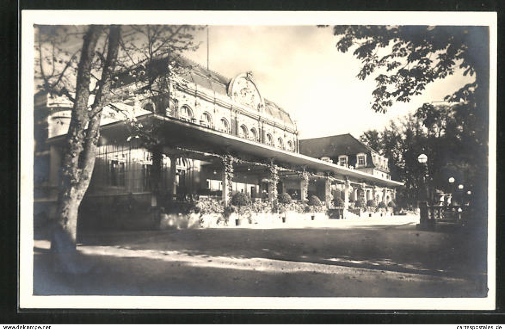 AK Bad Pyrmont, Kurhaus Im Strahlenden Sonnenschein  - Bad Pyrmont