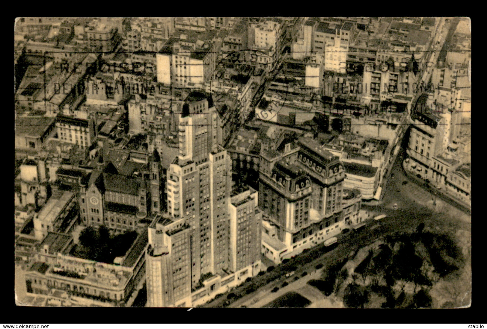 CARTE DE BUENOS-AIRES (ARGENTINE) AYANT VOYAGE PAR AVION VERS PARIS (FRANCE)  - Luftpost