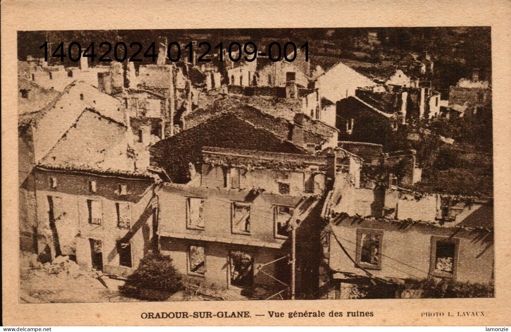 ORADOUR-sur-GLANE. 7 cpa sépia  sur le massacre d'Oradour le 10 juin 1944. (scans recto-verso)