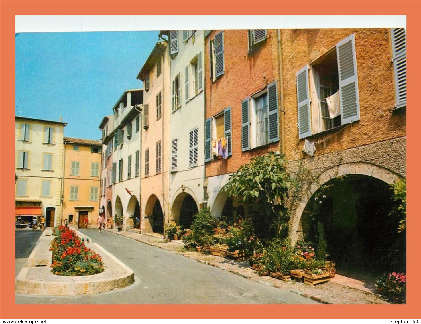 A655 / 337 06 - BIOT Place Aux Arcades - Biot