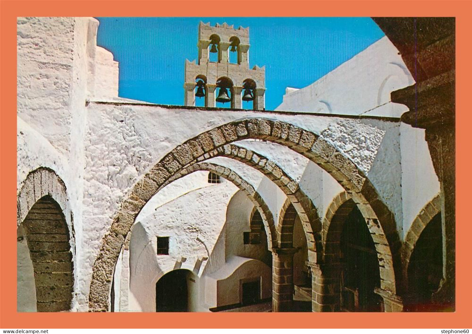 A652 / 283 Grece PATMOS Cour De Monastere - Griechenland