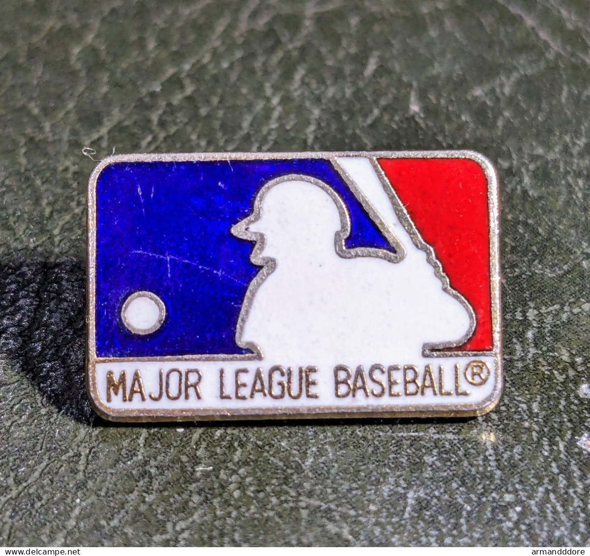 B Pins Major League Baseball Vintage Lapel Enamel Pin Cap Mitt Badge Ball Sport - Béisbol