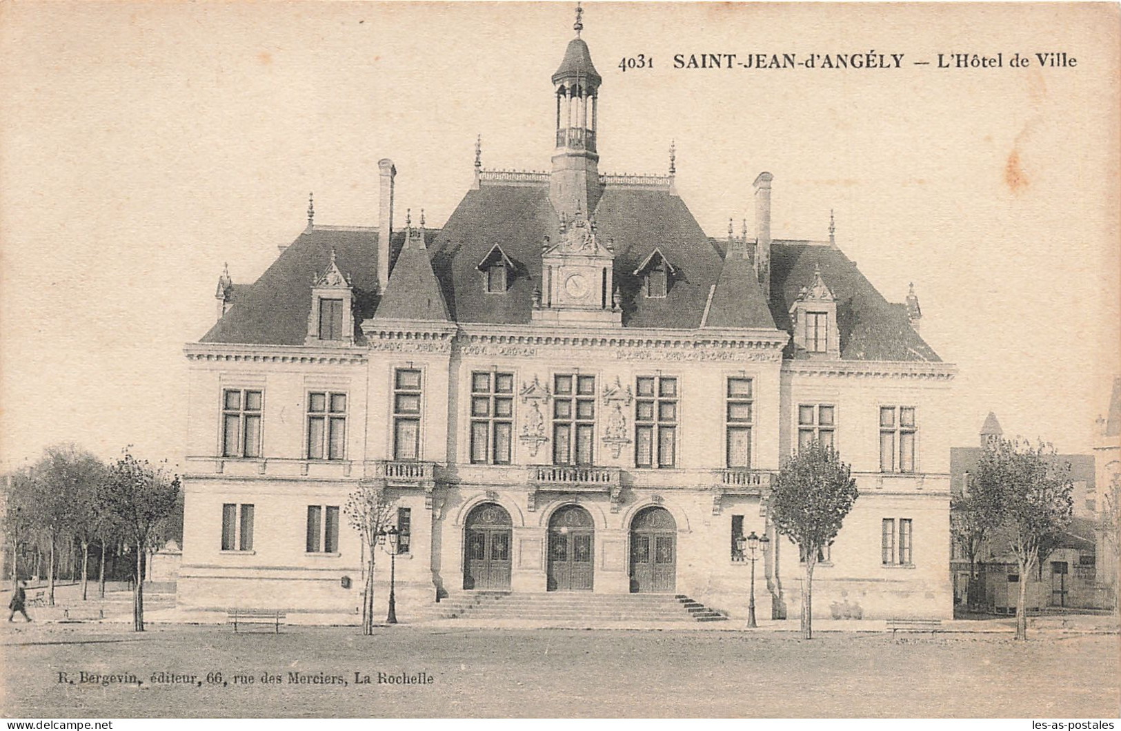 17 SAINT JEAN D ANGELY L HOTEL DE VILLE - Saint-Jean-d'Angely
