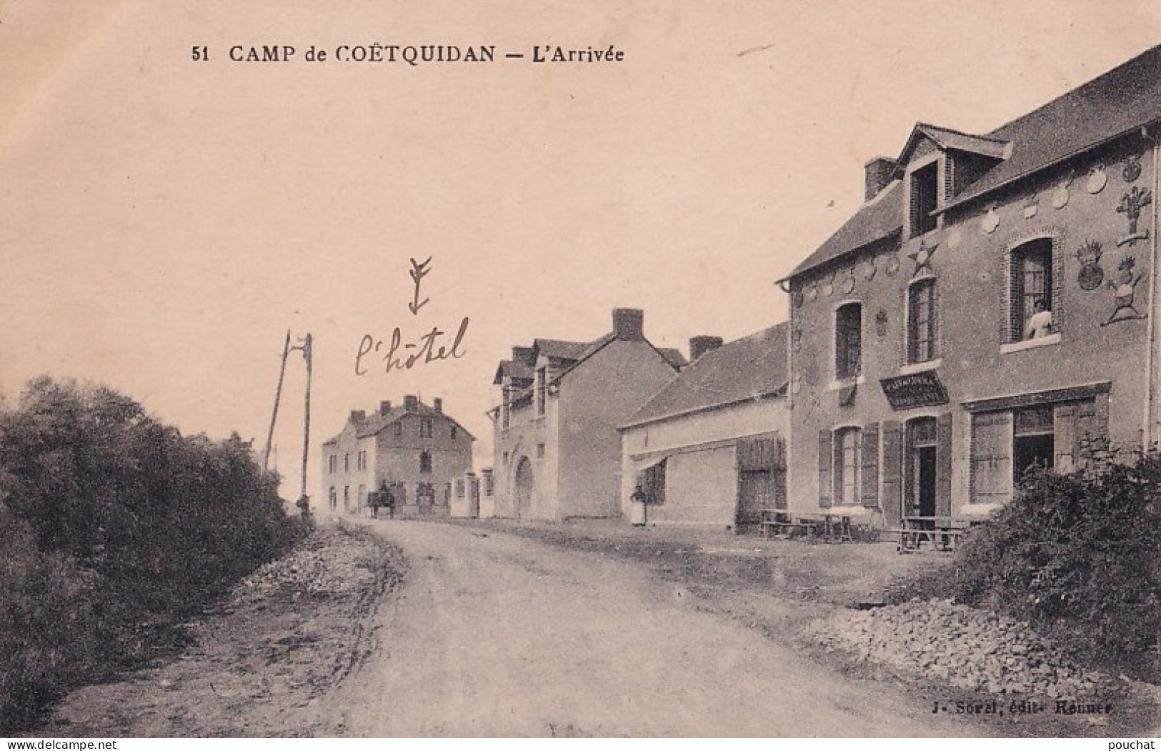 A1-56) CAMP DE COETQUIDAN - L ' ARRIVEE - ( 2 SCANS ) - Guer Cötquidan