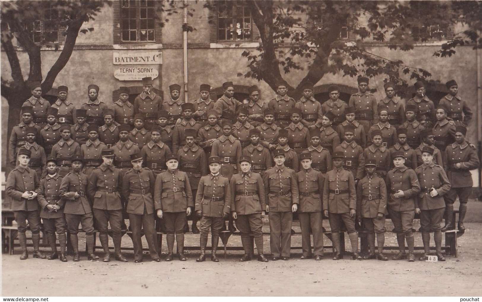 A17-09) PAMIERS - CARTE PHOTO - SOUVENIR DE LA CASERNE - LE 42 EME REGIMENT DE TIRALLEURS SENEGALAIS - ( 3 SCANS ) - Pamiers