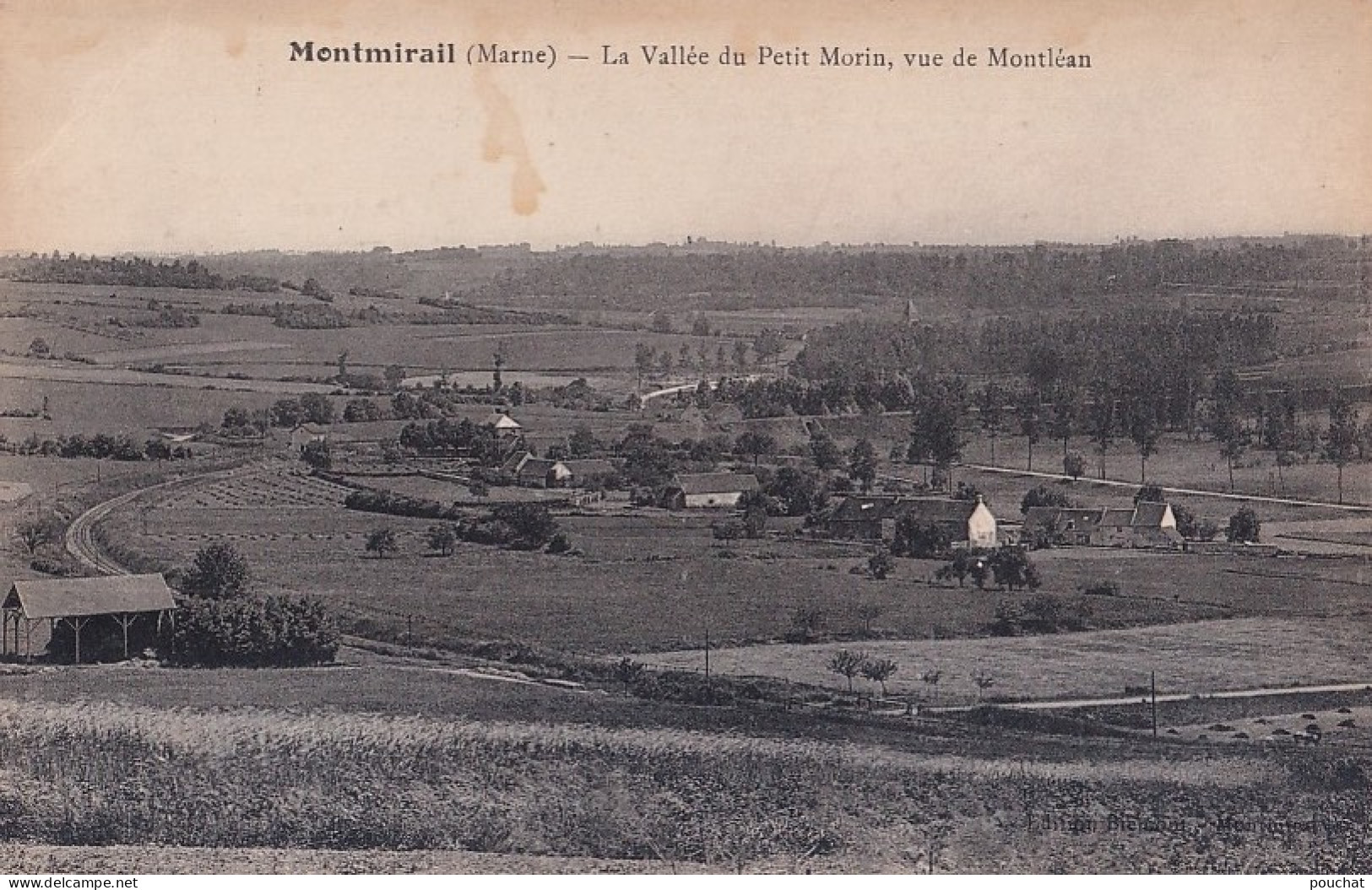 B2-51) MONTMIRAIL - LA VALLEE DU PETIT MORIN - VUE DE MONTLEAN  - ( 2 SCANS ) - Montmirail