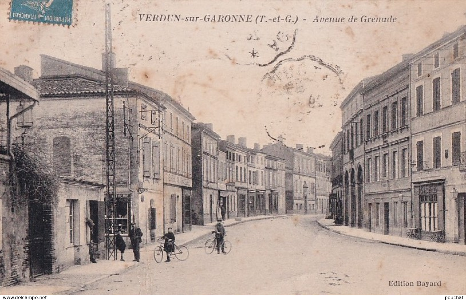 82) VERDUN SUR GARONNE - AVENUE DE LA GRENADE  - HABITANTS - VITRIER - FABRIQUE DE CHAUSSURES - EN  1925 - ( 2 SCANS )  - Verdun Sur Garonne
