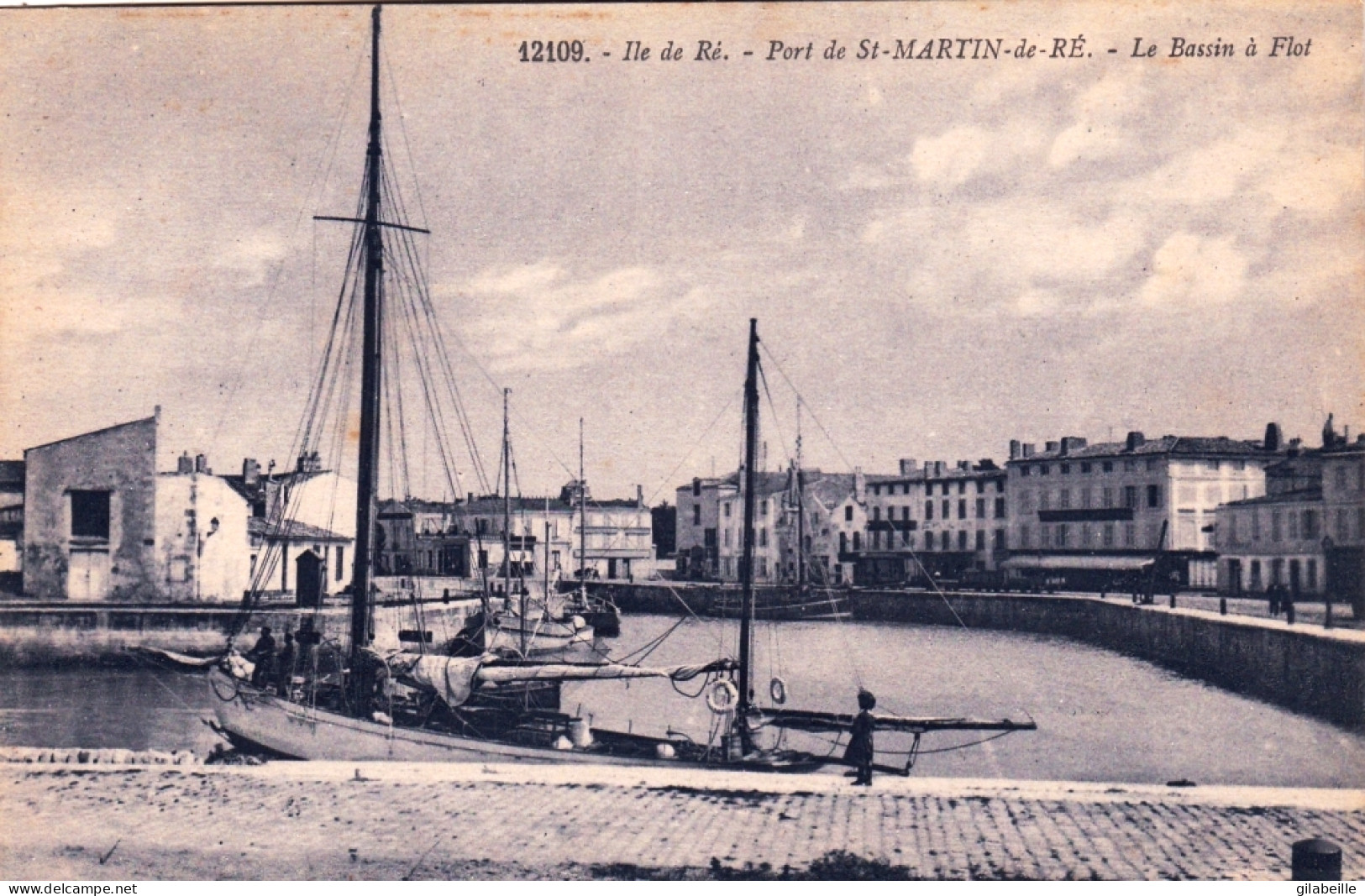 17 - Charente Maritime - Port De SAINT MARTIN De RE ( Ile De Ré ) - Le Bassin A Flot   - Saint-Martin-de-Ré
