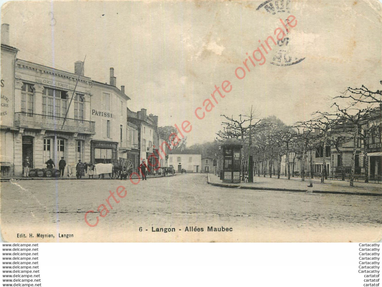 33.  LANGON . Allées Maubec . - Langon