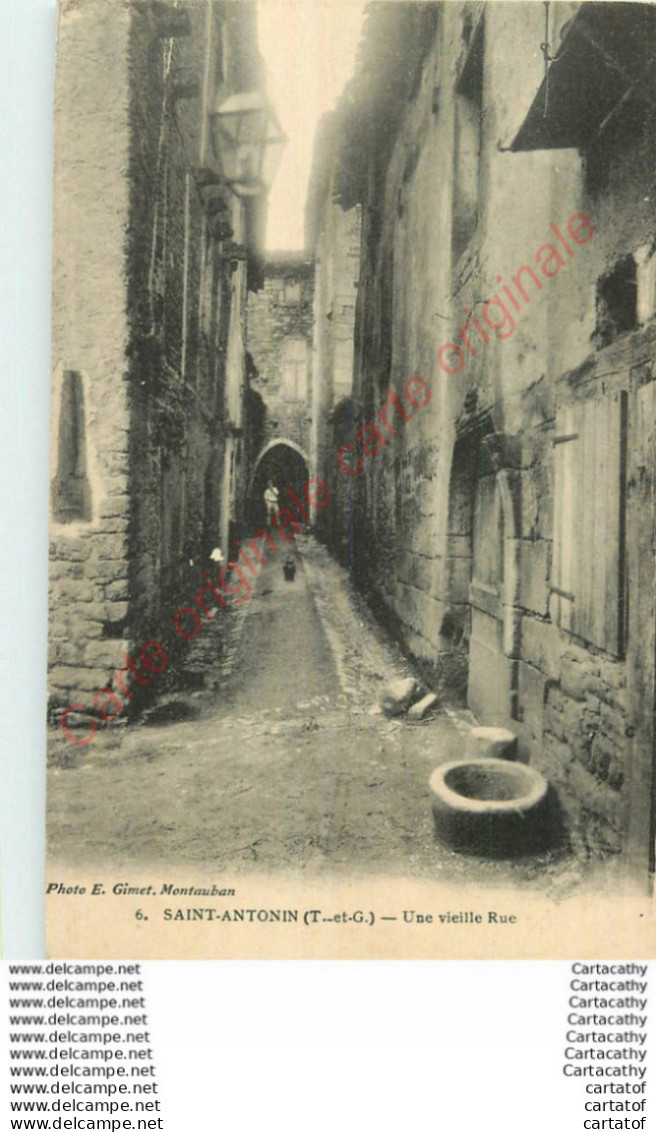 82.  SAINT ANTONIN .  Une Vieille Rue . - Saint Antonin Noble Val