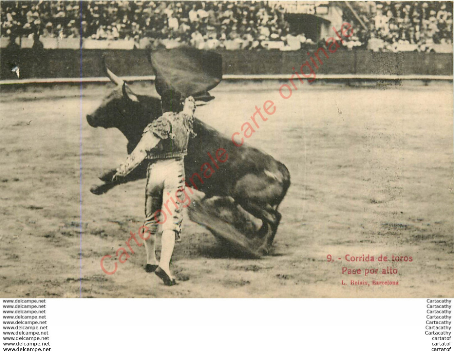 Corrida De Toros . Pase Por Alto . (arènes , Taureaux , Toréro ... ) . - Corrida