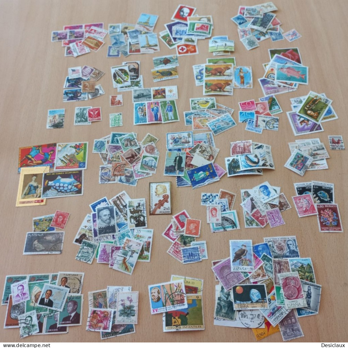 VRAC. Monde. 250 Obl. Variés Sans France Mais Avec Italie, Monaco, Espagne, Grèce, Roumanie, DDR, Suisse, Cuba, Maroc... - Lots & Kiloware (mixtures) - Max. 999 Stamps