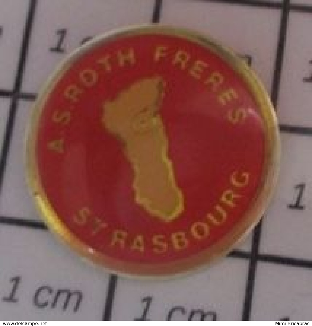 513a Pin's Pins / Beau Et Rare : SPORTS / A.S. ROTH FRERES STRASBOURG ALSACE - Andere & Zonder Classificatie