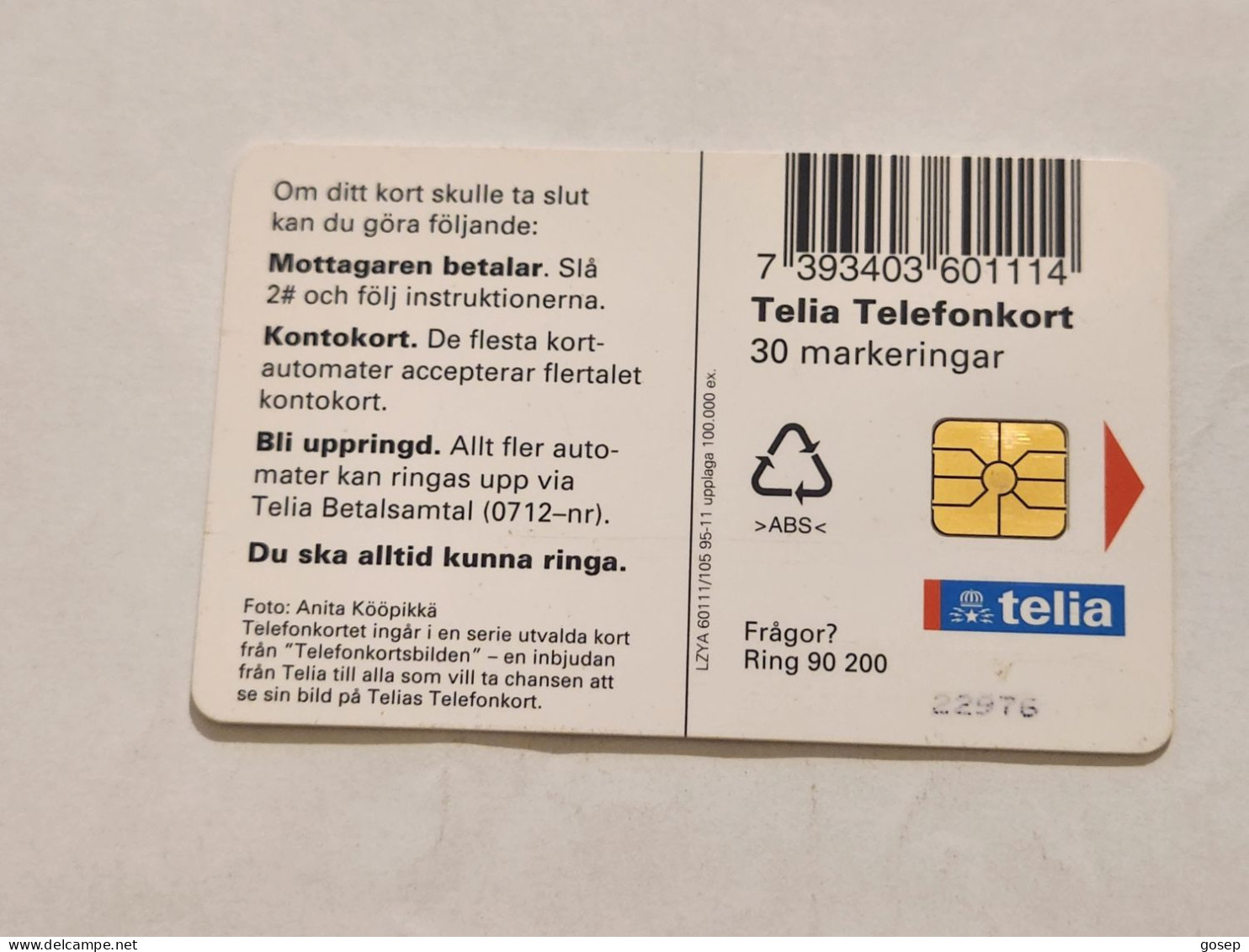 SWEDEN-(SE-TEL-030-0105)-Baby In A Phone Boot-(14)(Telefonkort 30)(tirage-100.000)(22976)-used Card+1card Prepiad Free - Zweden