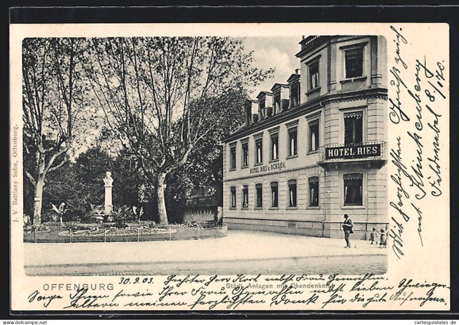 AK Offenburg, Hotel Ries Mit Denkmal  - Offenburg