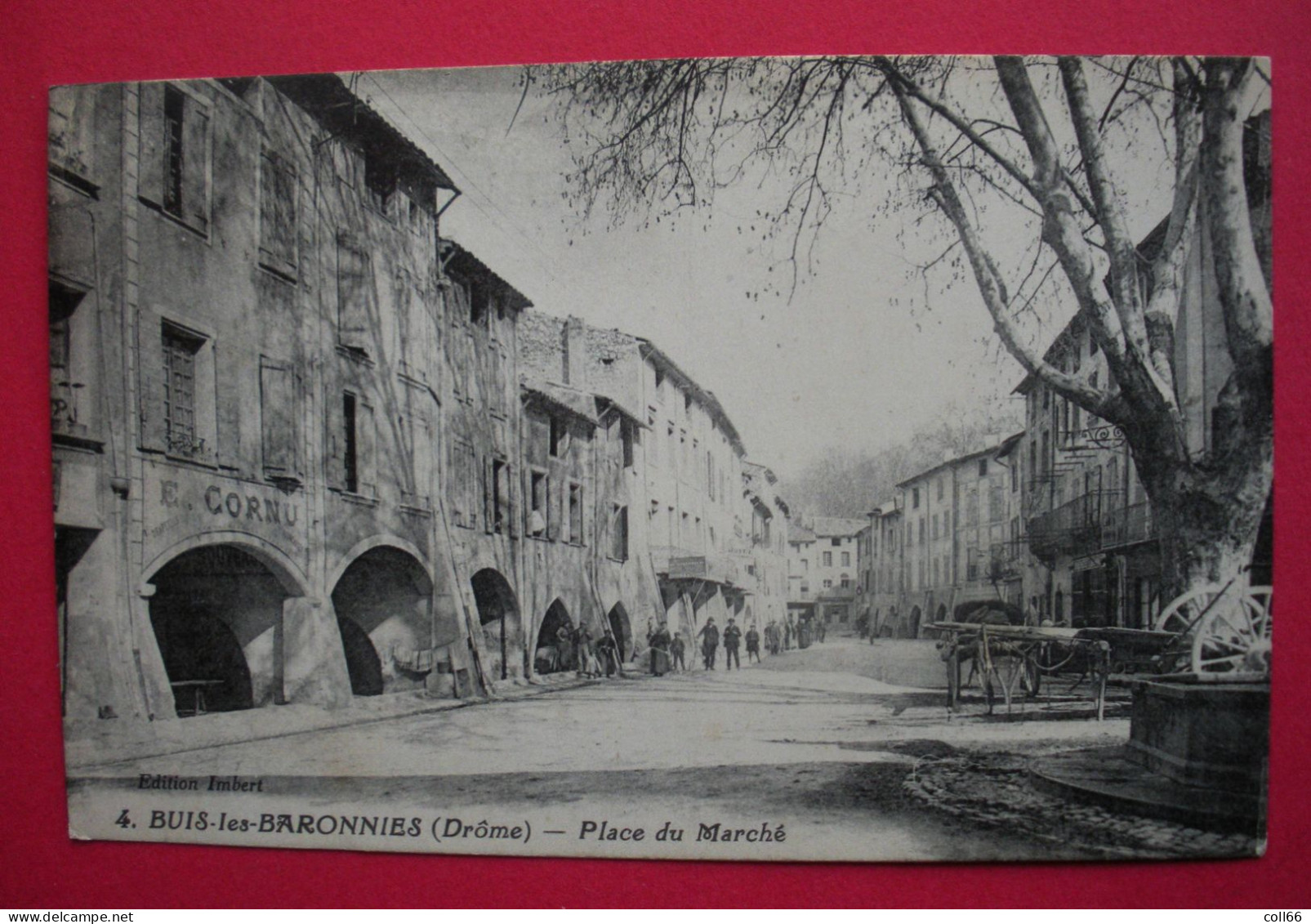 26 Buis Les Baronnies 1926 Place Du Marché Animée  éditeur Imbert N°4 Dos Scanné - Buis-les-Baronnies