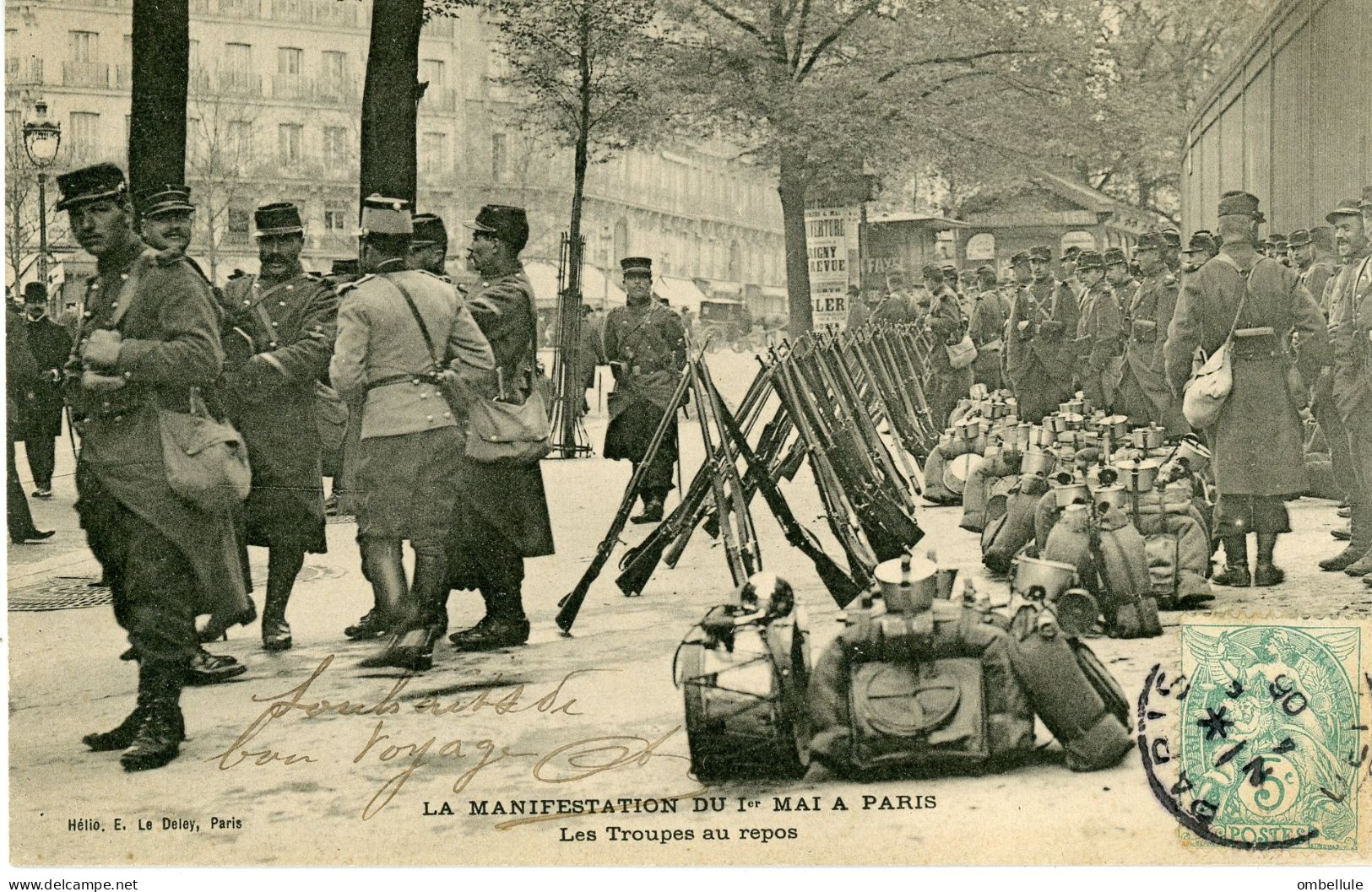 PARIS. La Manifestation Du 1er Mai à Paris. Les Troupes Au Repos. - Demonstrationen