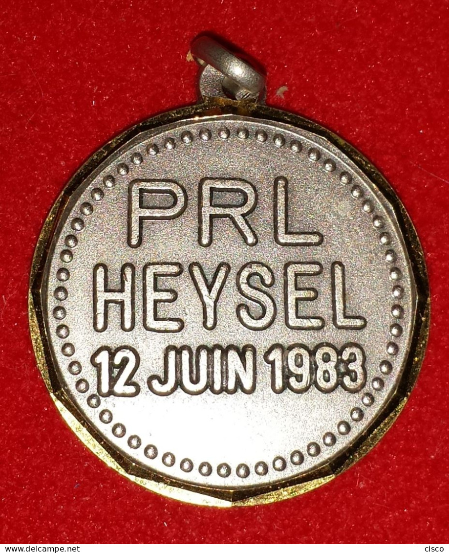 BELGIQUE Médaille Souvenir - Journée Du PRL Heysel 12 Juin 1983 GRACE A VOUS - Monarquía / Nobleza