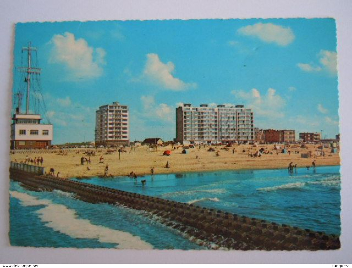 Nieuwpoort-Bad Strand Dijk En Nieuwe Buildings Nieuport-bains Plage, Digue Et Nouveaux Buildings Pub Vishandel Sandette - Nieuwpoort