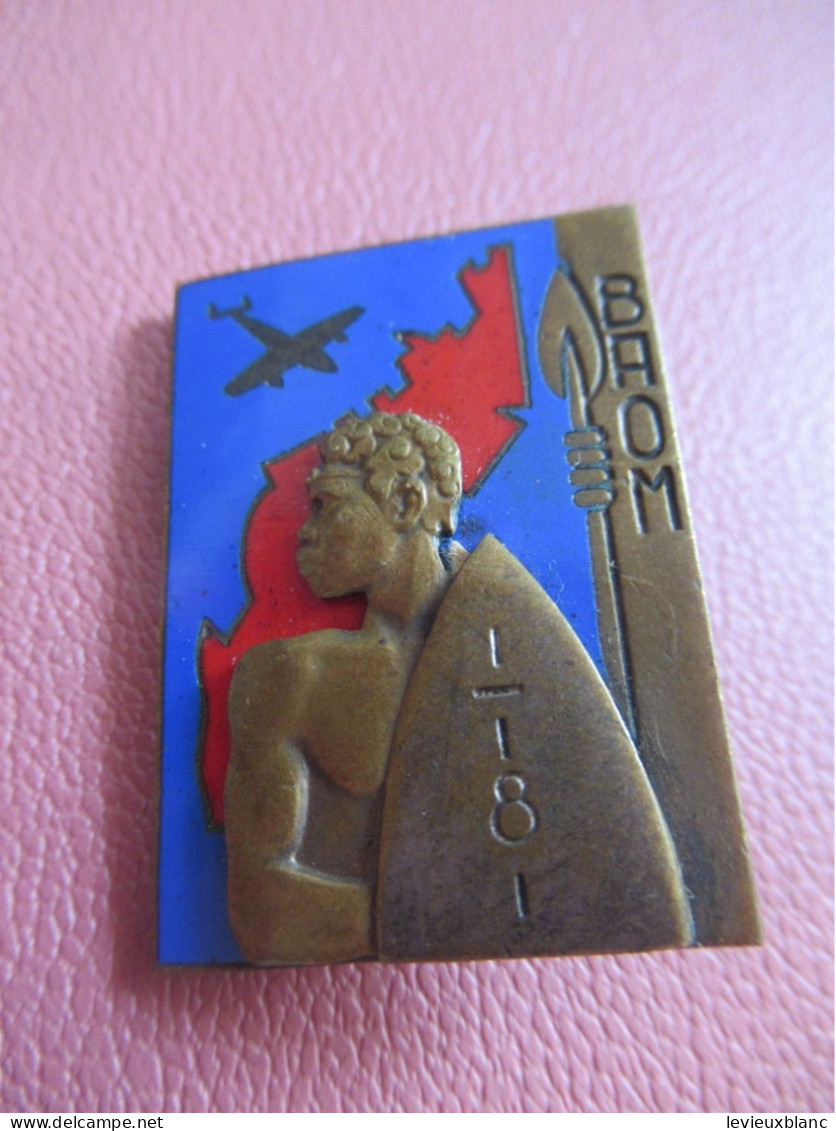 Militaria/Insigne Ancien " B.A.O.M."/Base Aérienne Outre Mer/Dakar Sénégal ?/DRAGO/Paris Nice/A582/Vers1950 ?   INS240 - 1939-45