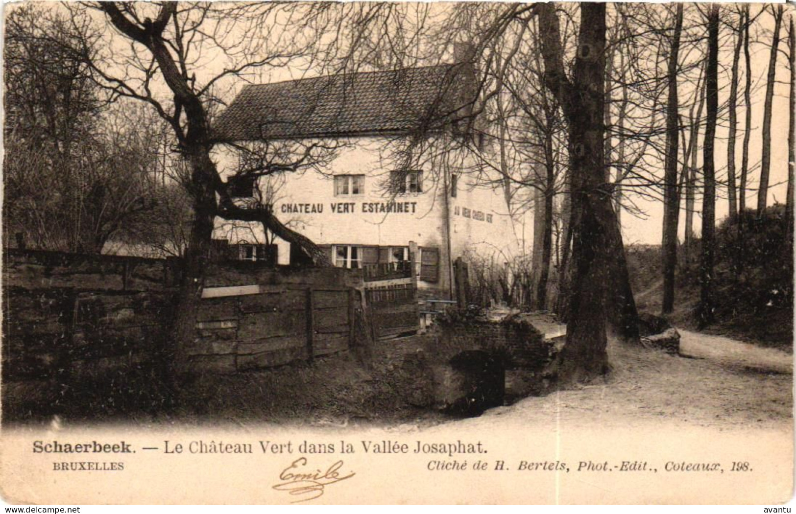 SCHAERBEEK / BRUXELLES /  BRUSSEL / LE CHATEAU VERT DANS LA VALLEE JOSAPHAT - Schaarbeek - Schaerbeek