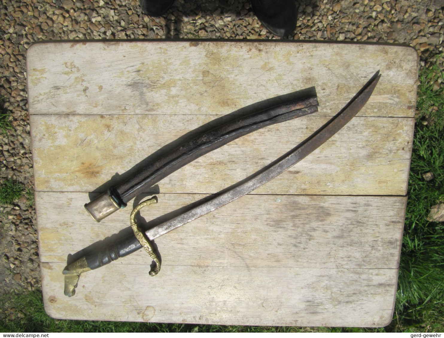 Couteaux Pour La Chasse - Knives/Swords