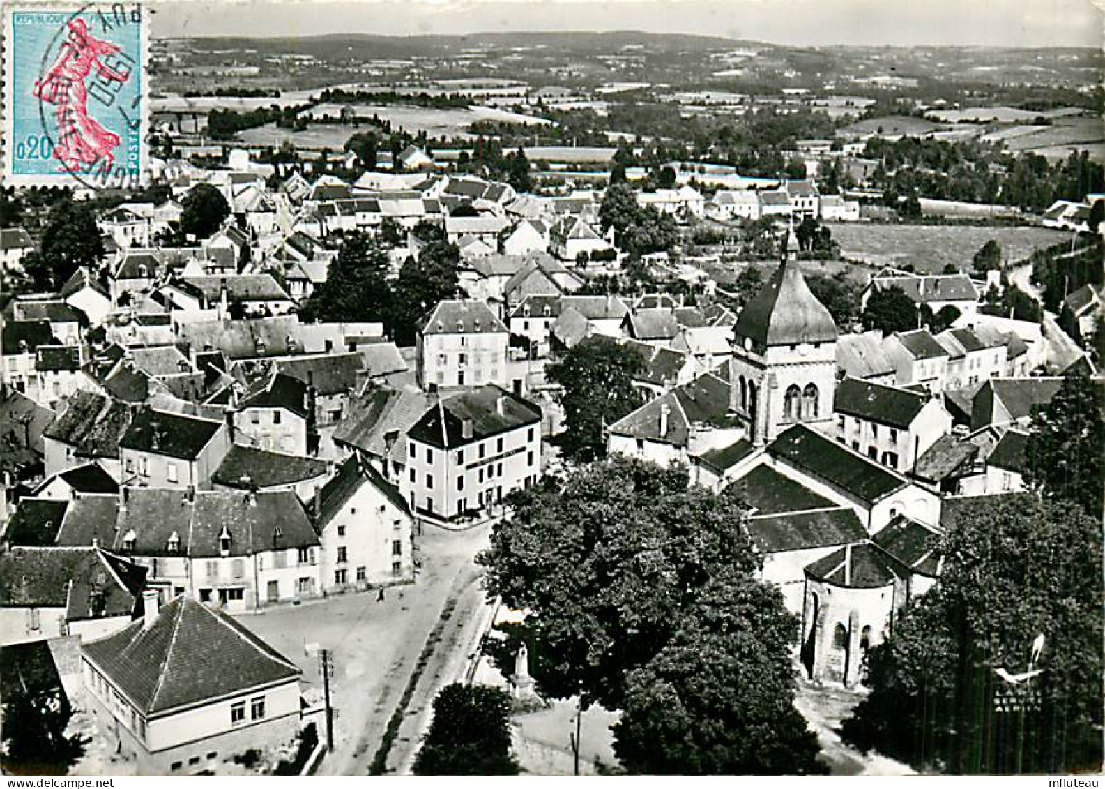 63* ST GERVAIS D AUVERGNE    CPSM (10x15cm)                   MA72-0336 - Saint Gervais D'Auvergne