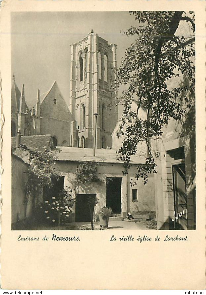 77* LARCHANT Eglise CPSM (10x15cm)          MA74-0845 - Larchant