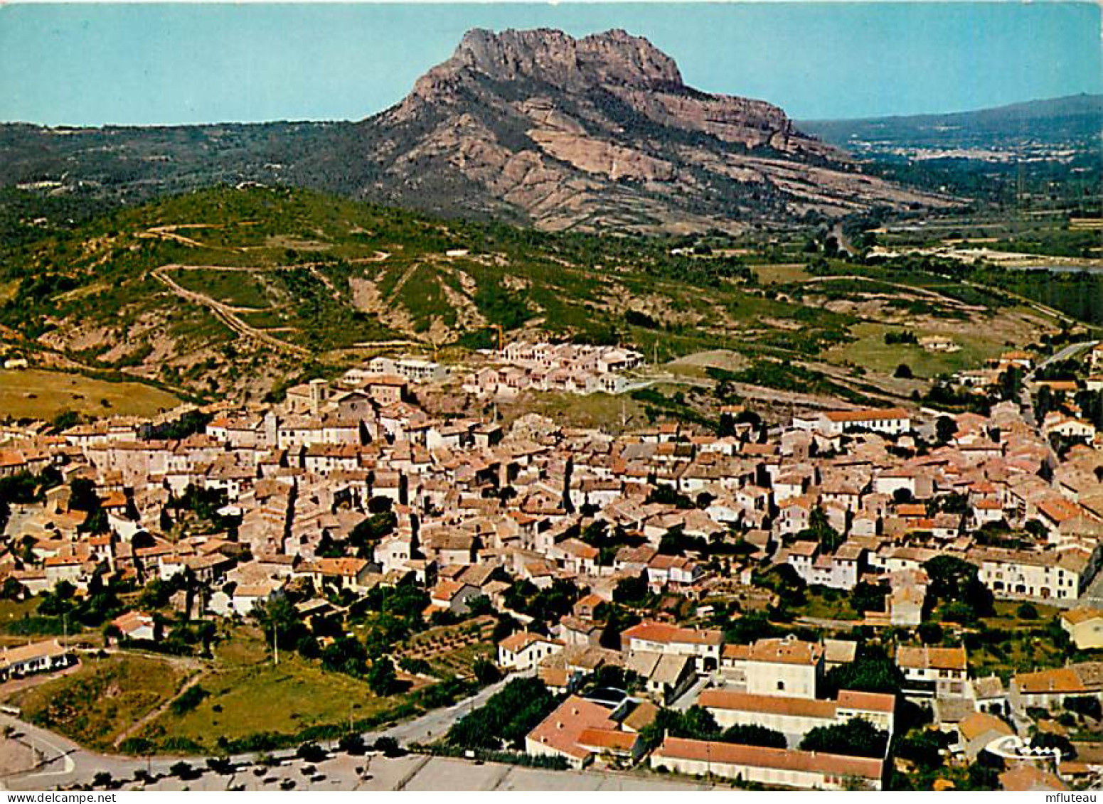 83* ROQUEBRUNE SUR ARGENS  CPM (10x15cm)        MA75-0215 - Roquebrune-sur-Argens