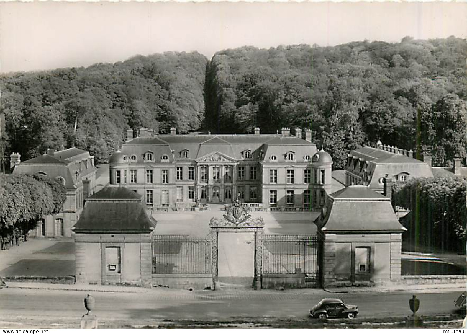 78* DAMPIERRE Chateau CPSM (10x15cm)         MA74-0985 - Dampierre En Yvelines