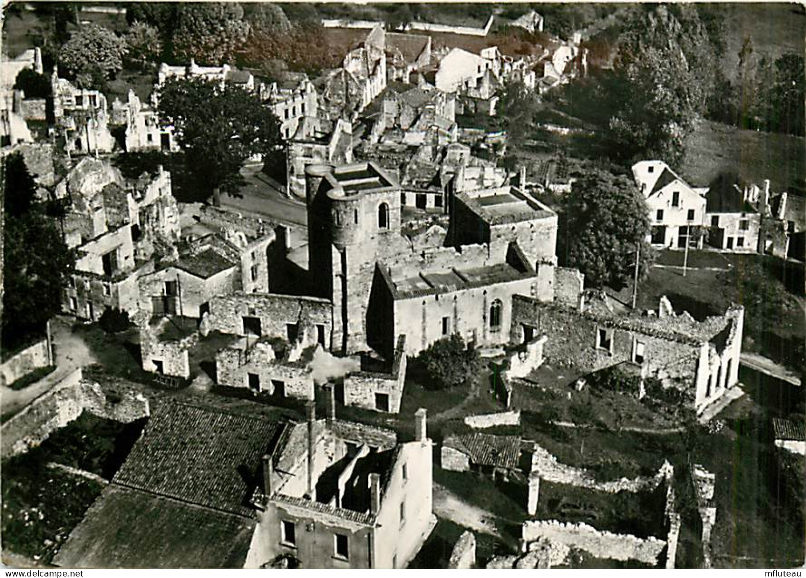 87* ORADOUR SUR GLANE CPSM (10x15cm)        MA75-0666 - Oradour Sur Glane