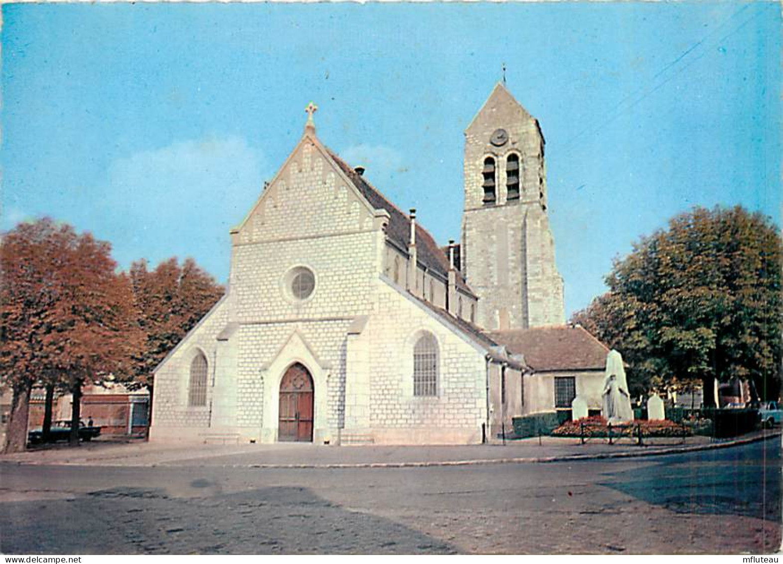 94* SUCY EN BRIE  Eglise CPSM (10x15cm)        MA75-1153 - Sucy En Brie