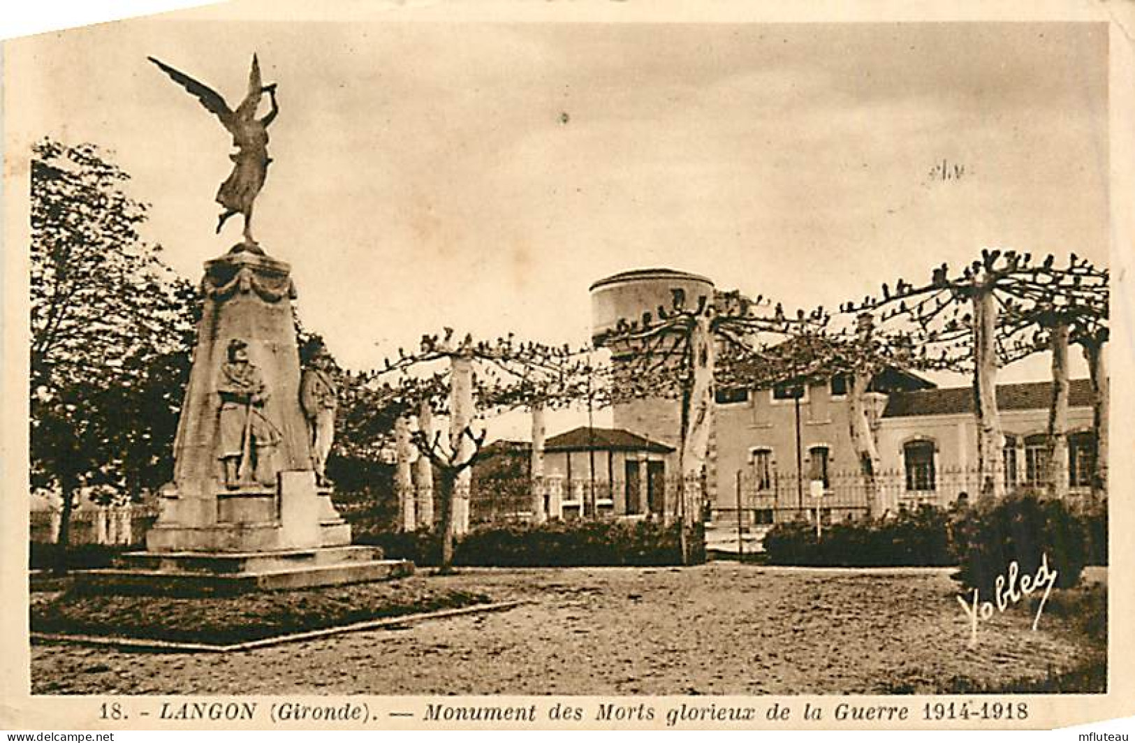 33* LANGON Monument Aux Morts                      MA78-0141 - Langon