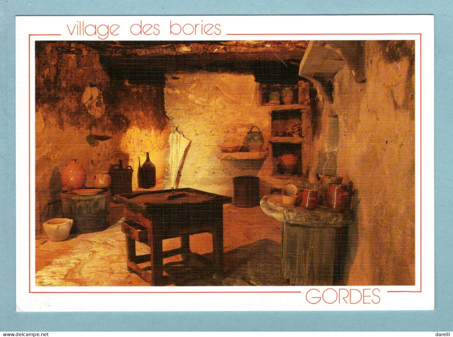 CP 84 - Gordes - Village Des Bories Et Son Musée De L'habitat Rural - Gordes