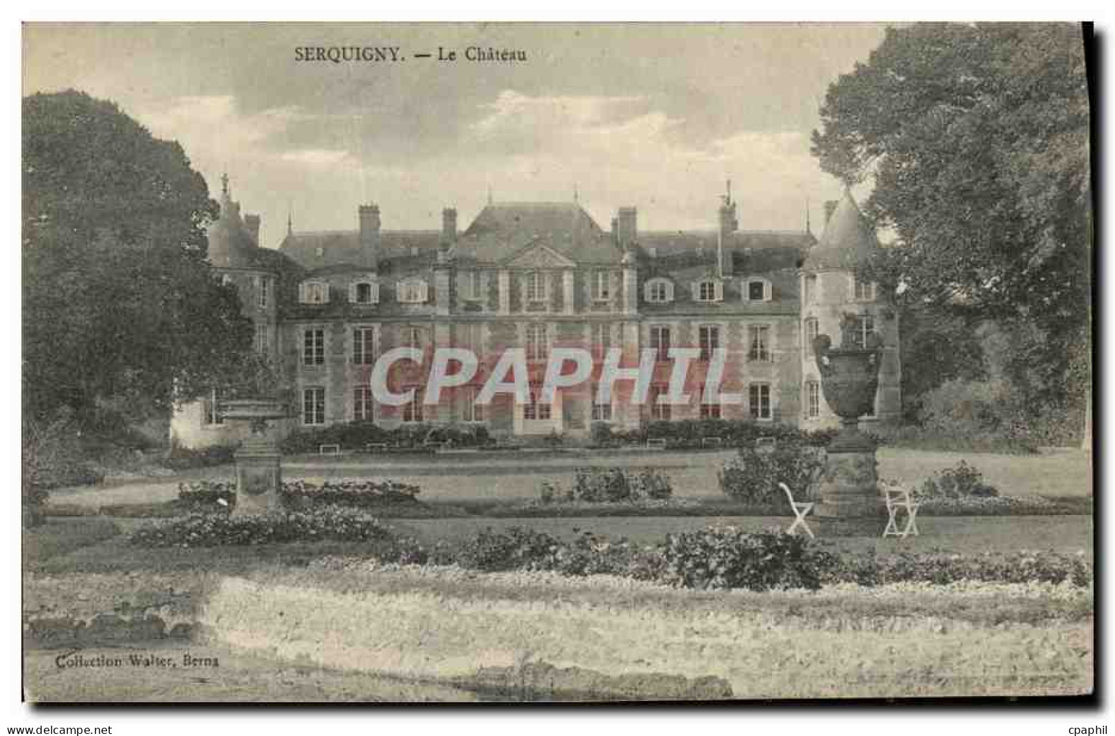 CPA Serquigny Le Chateau - Serquigny