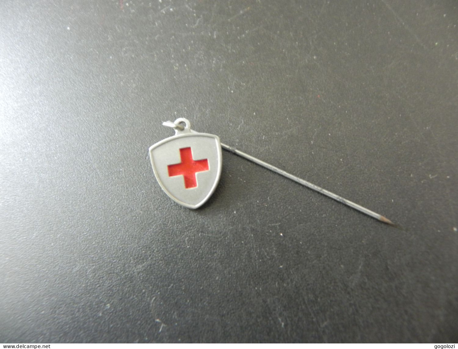 Old Pin Schweiz Suisse Svizzera Switzerland - Rotes Kreuz Red Cross - Non Classificati