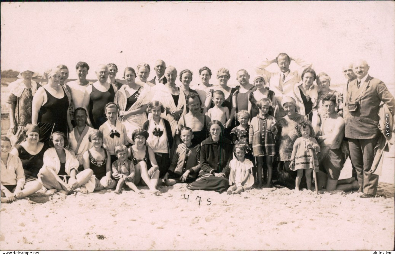  Menschen / Soziales Leben - Gruppenfotos - Menschen Am Strand 1932 - Non Classés