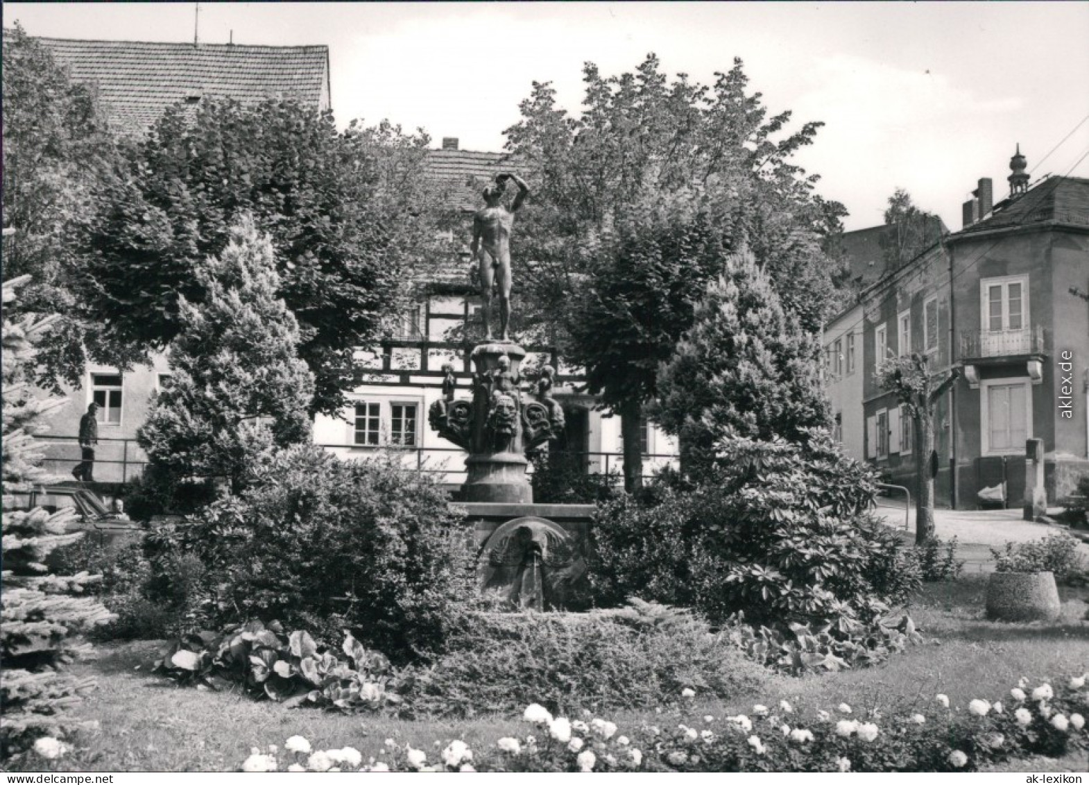 Ansichtskarte Bad Gottleuba-Berggießhübel Markt Mit Denkmal 1984 - Bad Gottleuba-Berggiesshuebel