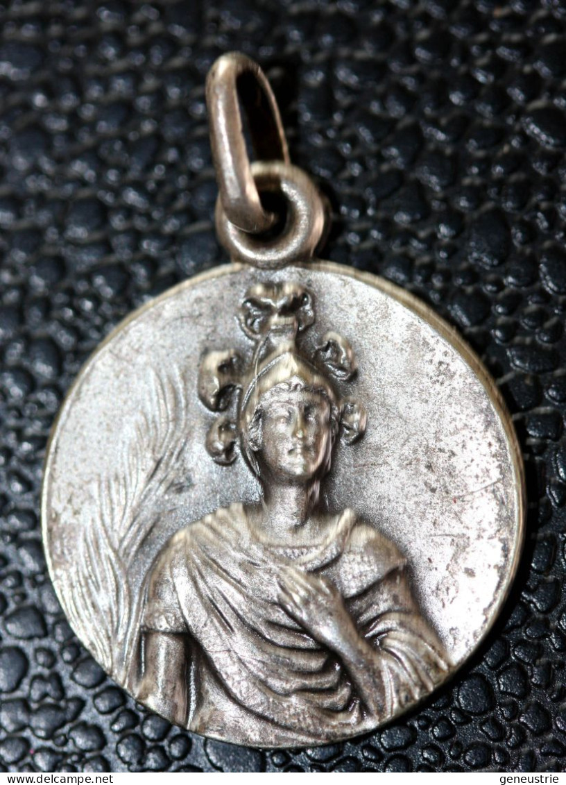 Pendentif Médaille Religieuse Début XXe "Ermitage De Saint Ferréol-de-Céret" Religious Medal - Religion &  Esoterik