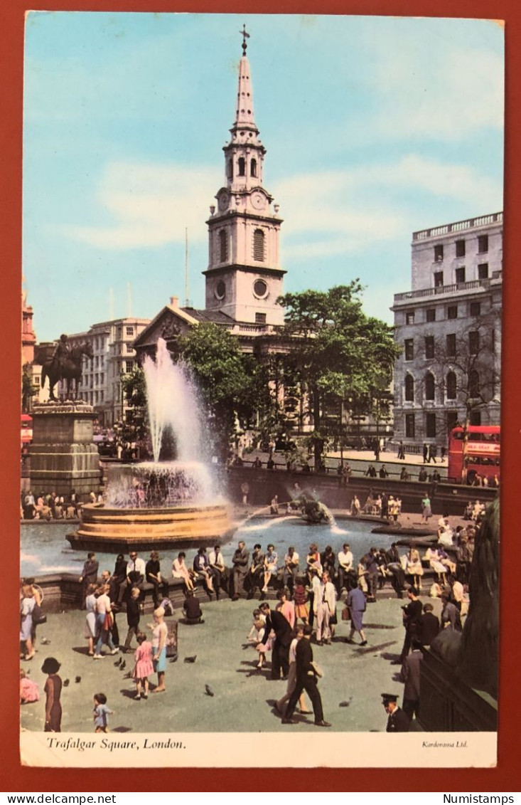 TRAFALGAR SQUARE, LONDON - 1970 (c526) - Trafalgar Square