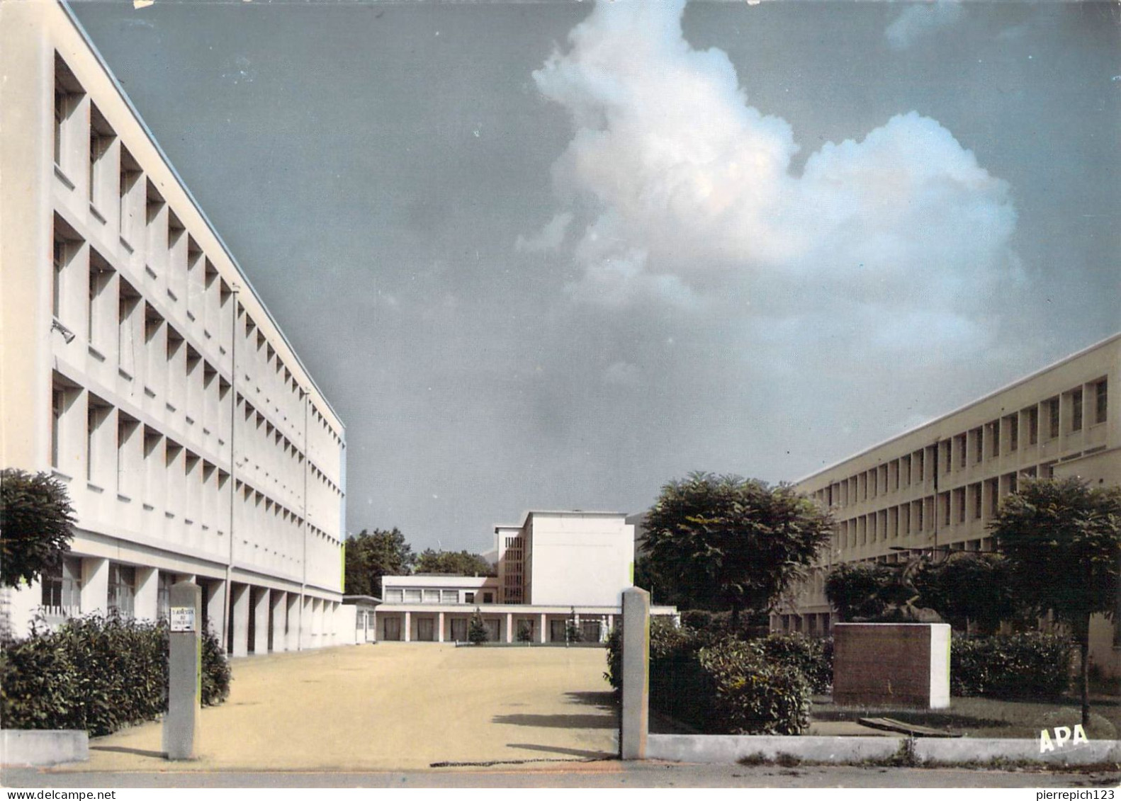 81 - Mazamet - Lycée Technique Nationalisé Et Centre D'apprentissage Féminin - Mazamet