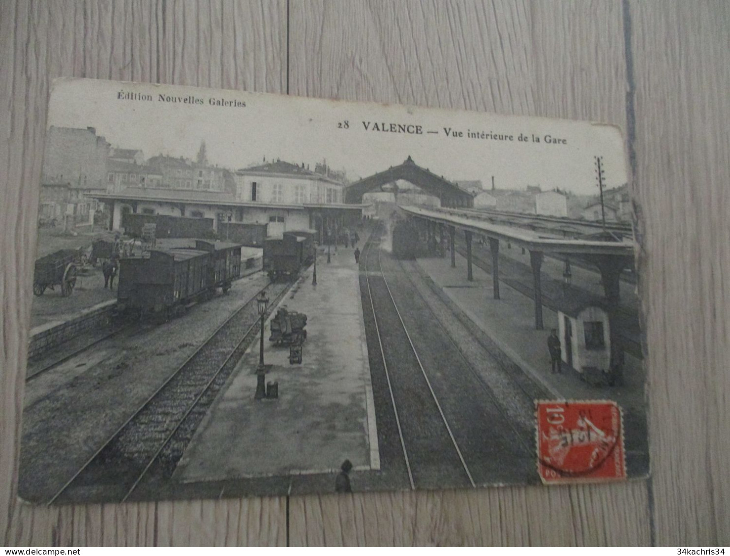 CPA 26 Drôme Valence Vue Intérieure De La Gare - Valence