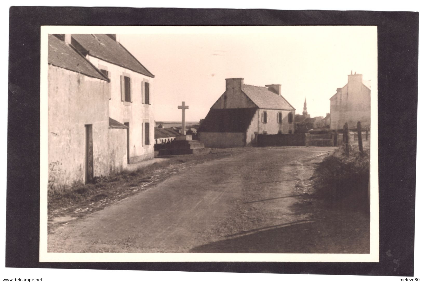 29  OUESSANT  Rue De Village Côtier  Photo  8,5 X 12 Cm  2 Scans - Ouessant