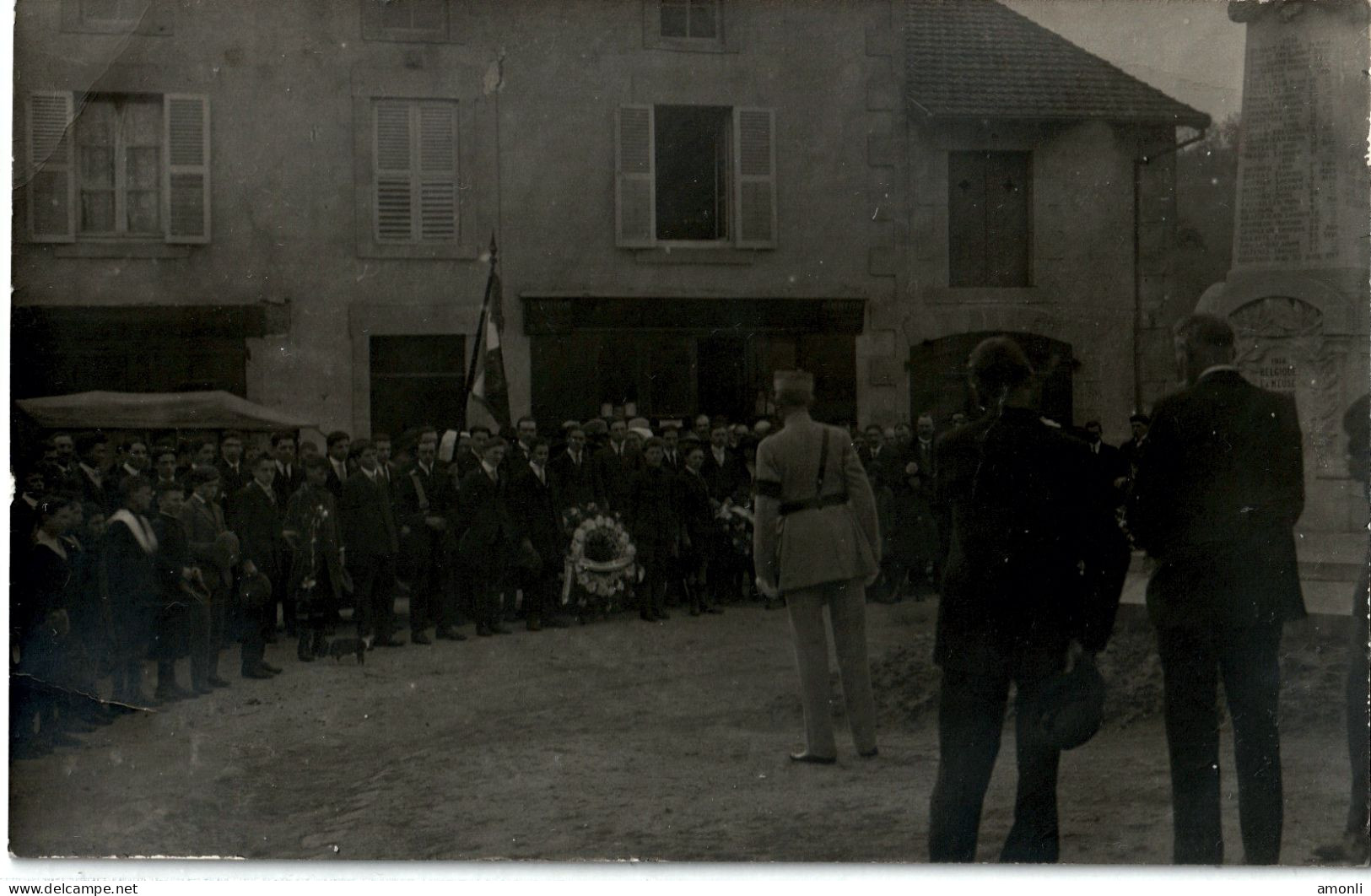 87. HAUTE-VIENNE - SAINT-PRIEST TAURION. Inauguration Du Monument Aux Morts En 1919. Devant La Maison Boudeau. - Saint Priest Taurion