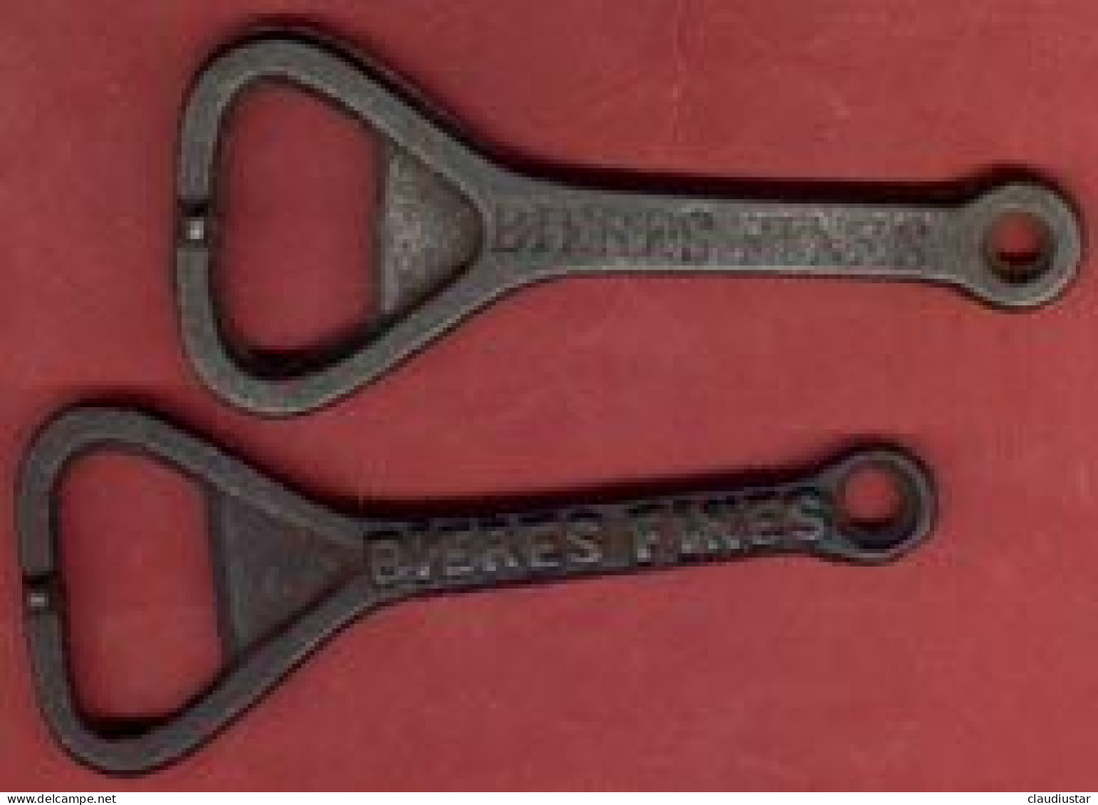 ** LOT  2  DECAPSULEURS  LA  MEUSE ** - Bottle Openers