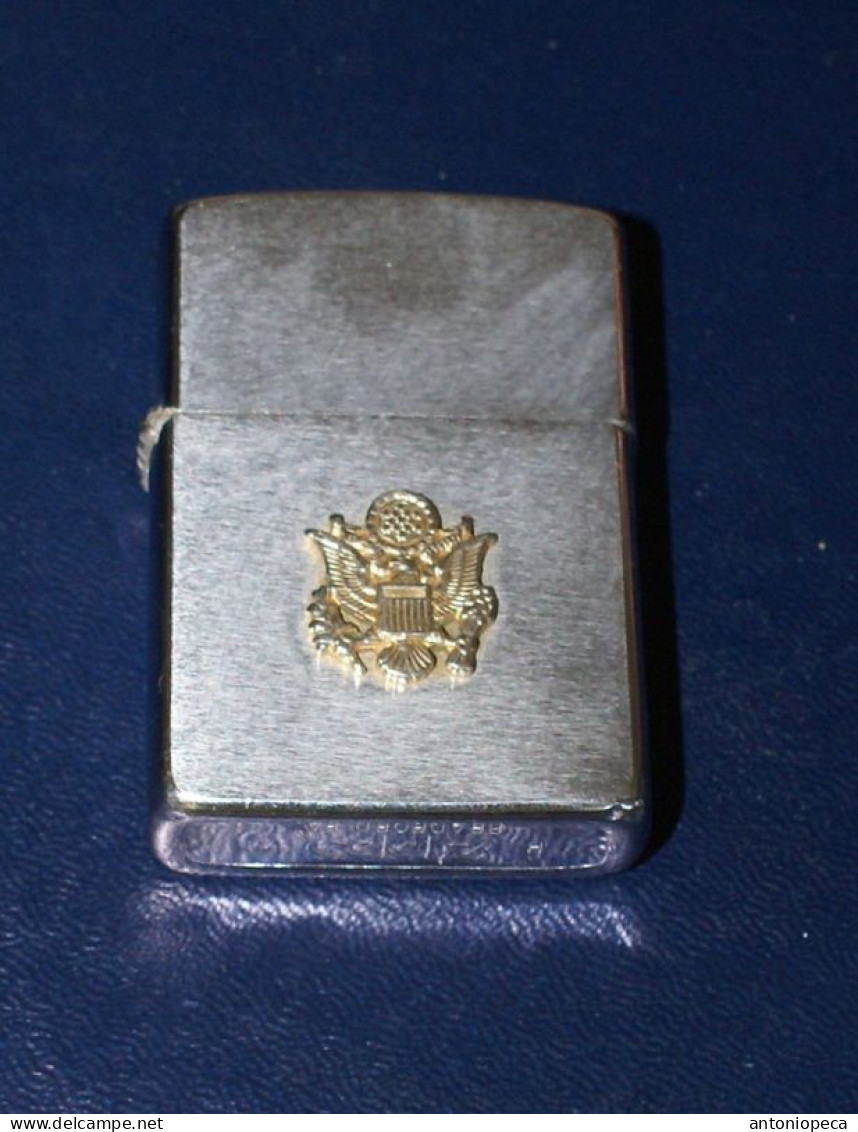 ACCENDINO ZIPPO CLASSIC REGULAR, US ARMY - Zippo