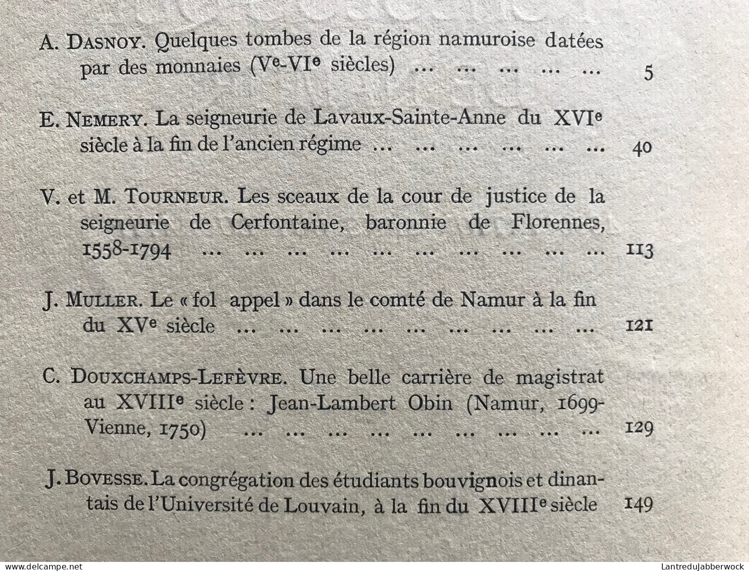 SOCIETE ARCHEOLOGIQUE DE NAMUR 48-1 REGIONALISME Tombe Lavaux-Sainte-Anne Cerfontaine Obin Bouvignois Université Louvain - Belgique