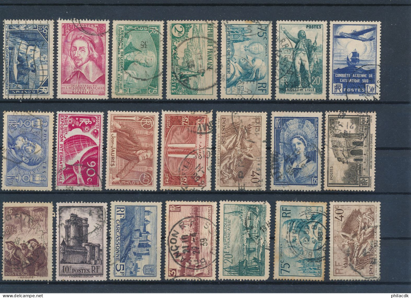 FRANCE - LOT DE 490 TIMBRES AVEC BONNES VALEURS BANDE PETAIN PREOBLITERES 47 ET 68 TAXES 14 17 20 EPREUVE DE LUXE