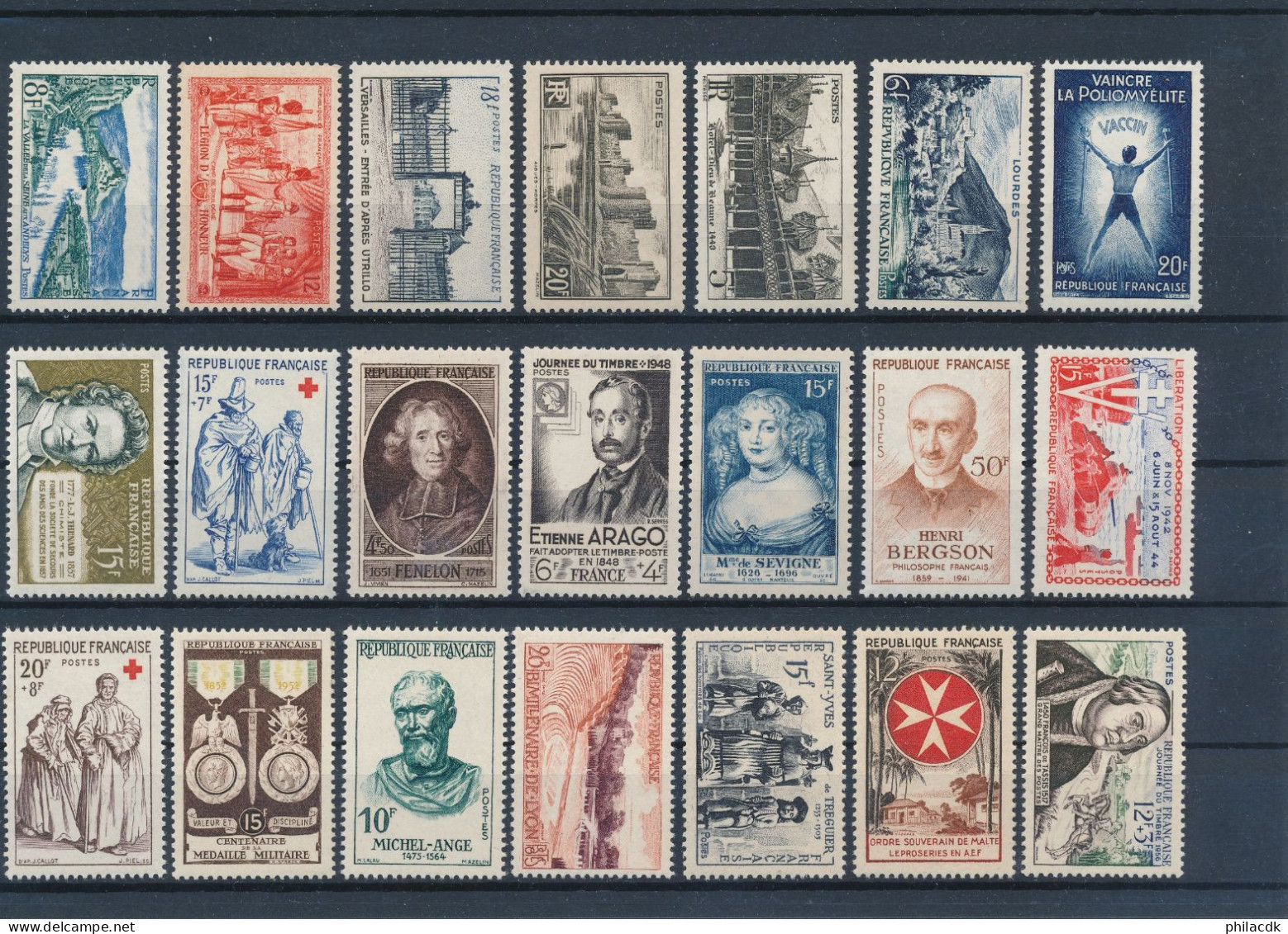 FRANCE - LOT DE 236 TIMBRES NEUFS** SANS CHARNIERE AVEC PERSONNAGES CELEBRES PREO SERVICE AVEC 2 EPREUVES DE LUXE